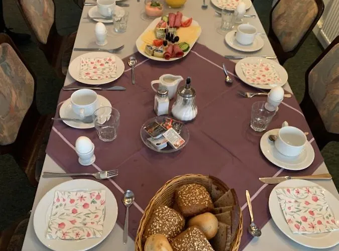 Landgasthof Zum Ring Мини-отель 3*